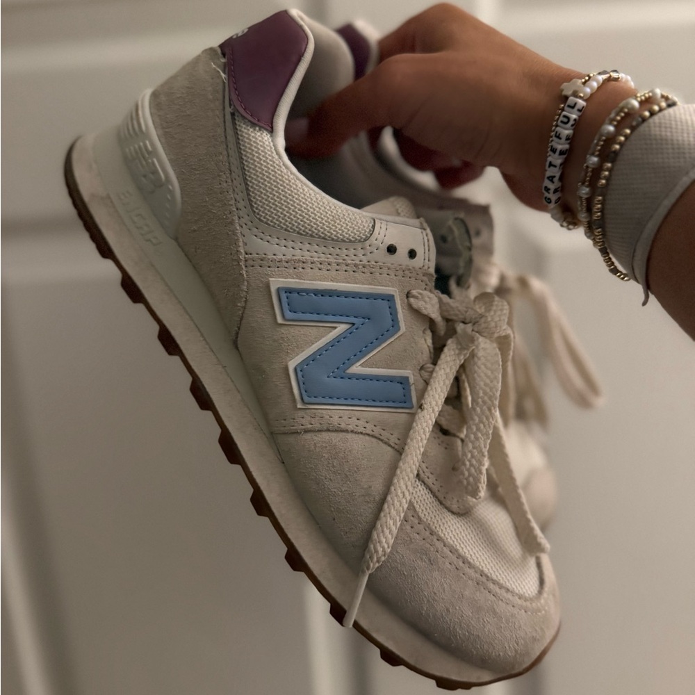 New Balance Cream and Purple Sneakers Retro Style